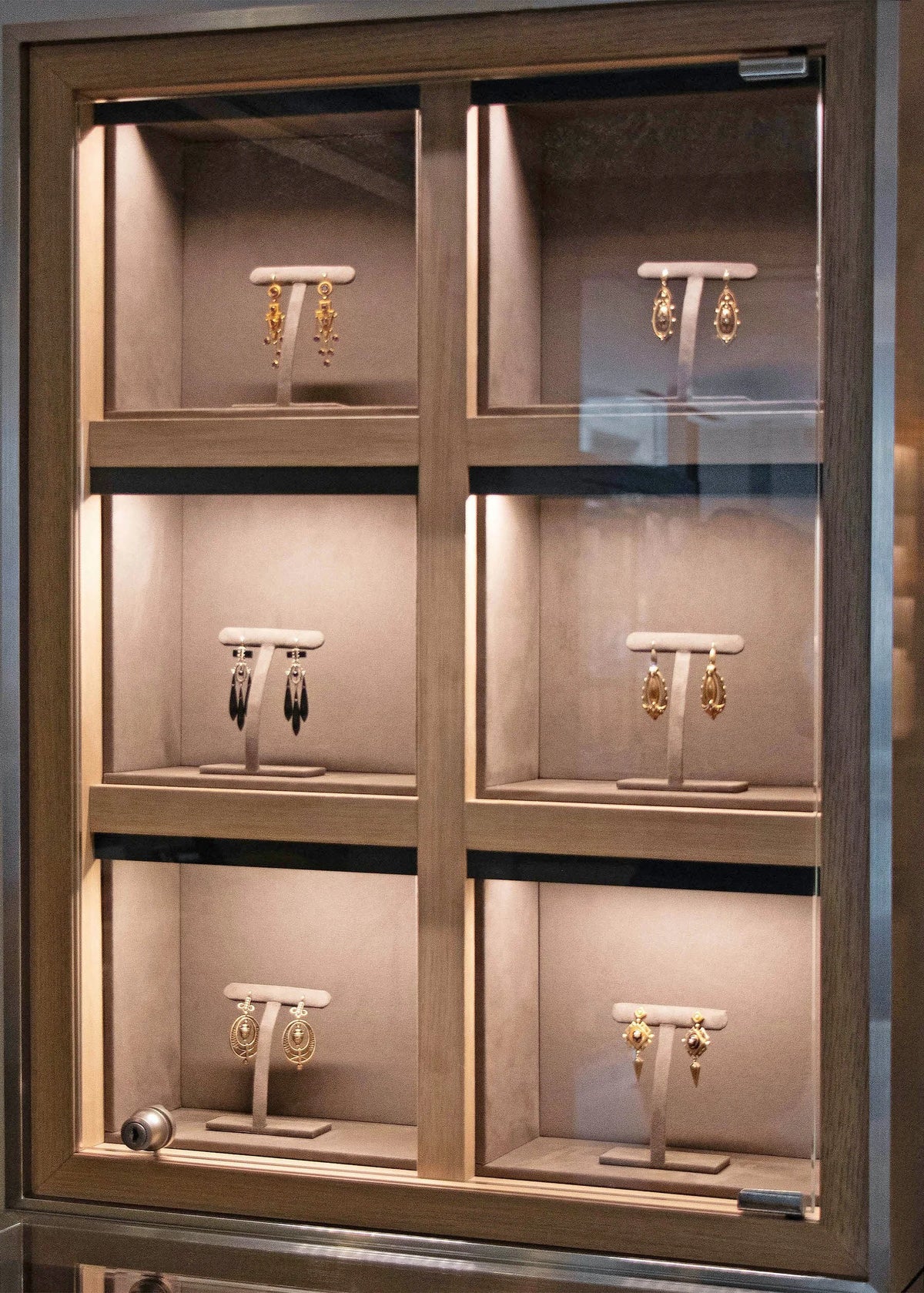Lit wood glass earring display cabinet