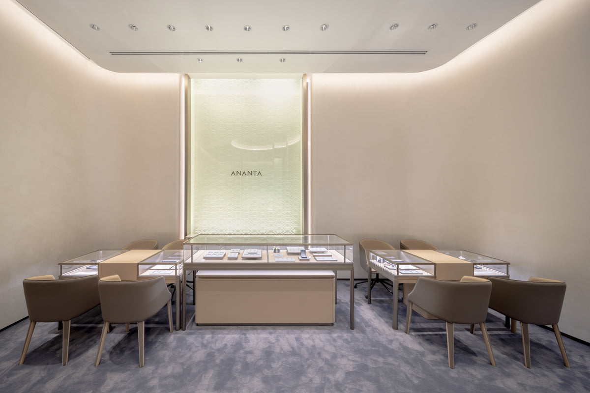Retail interior by Mascustom