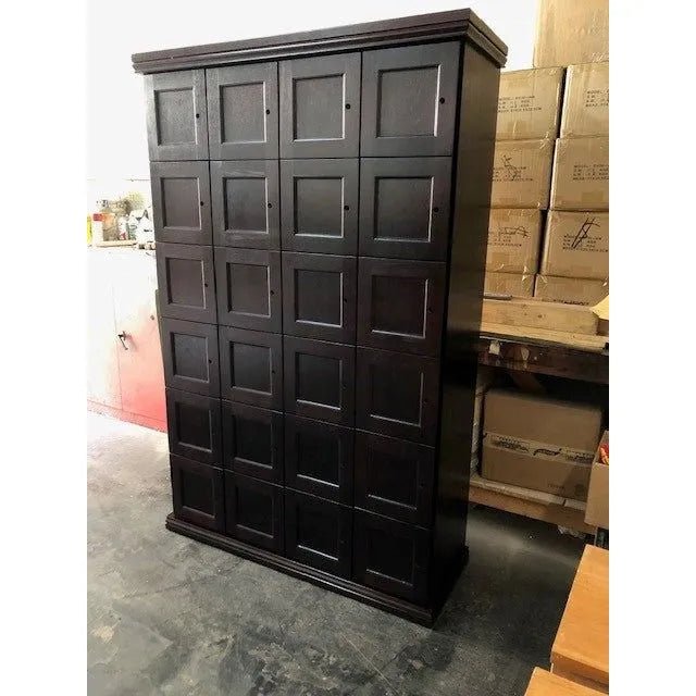 Commercial Cigar Locker - Mascustom