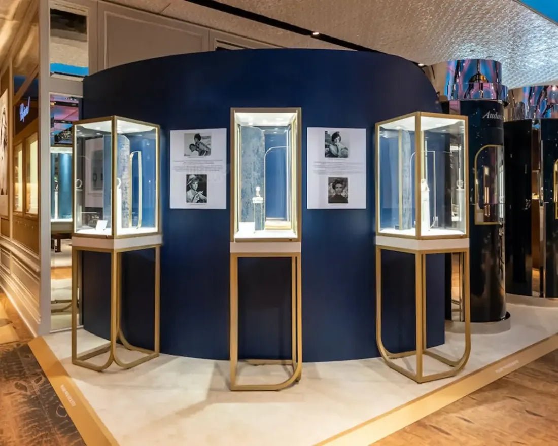Custom Luxury Jewelry Tall Display Cabinet - Mascustom