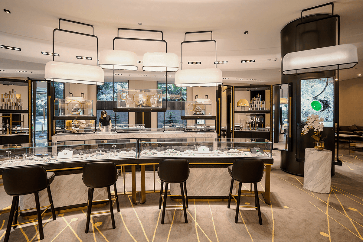 Retail interior by Mascustom