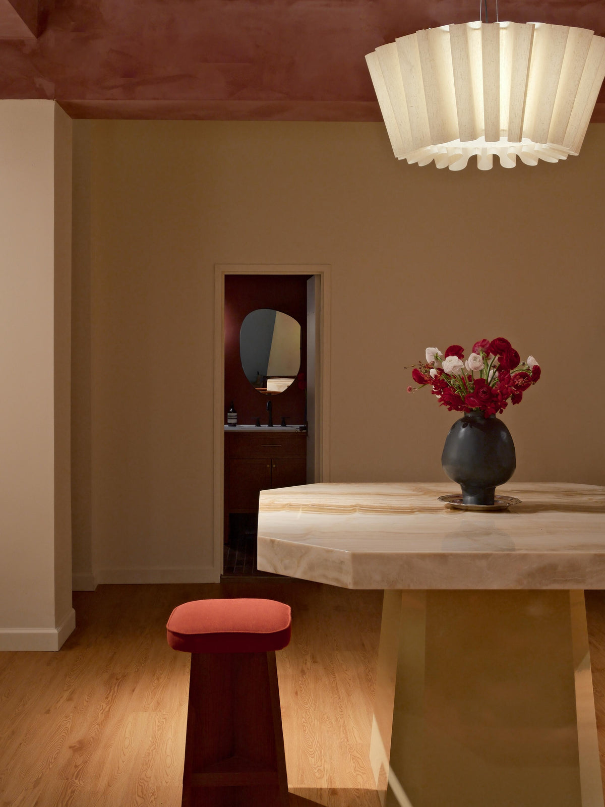 Warm natural retail interior and material palette by Mascustom 3