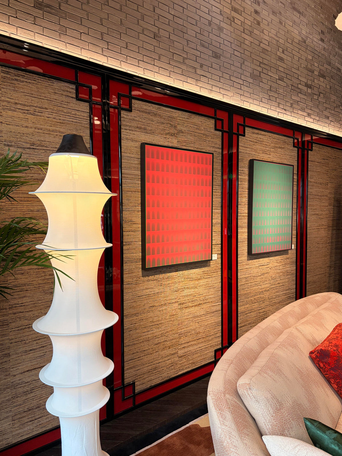 Art Deco inspired luxury retail interior by Mascustom 7