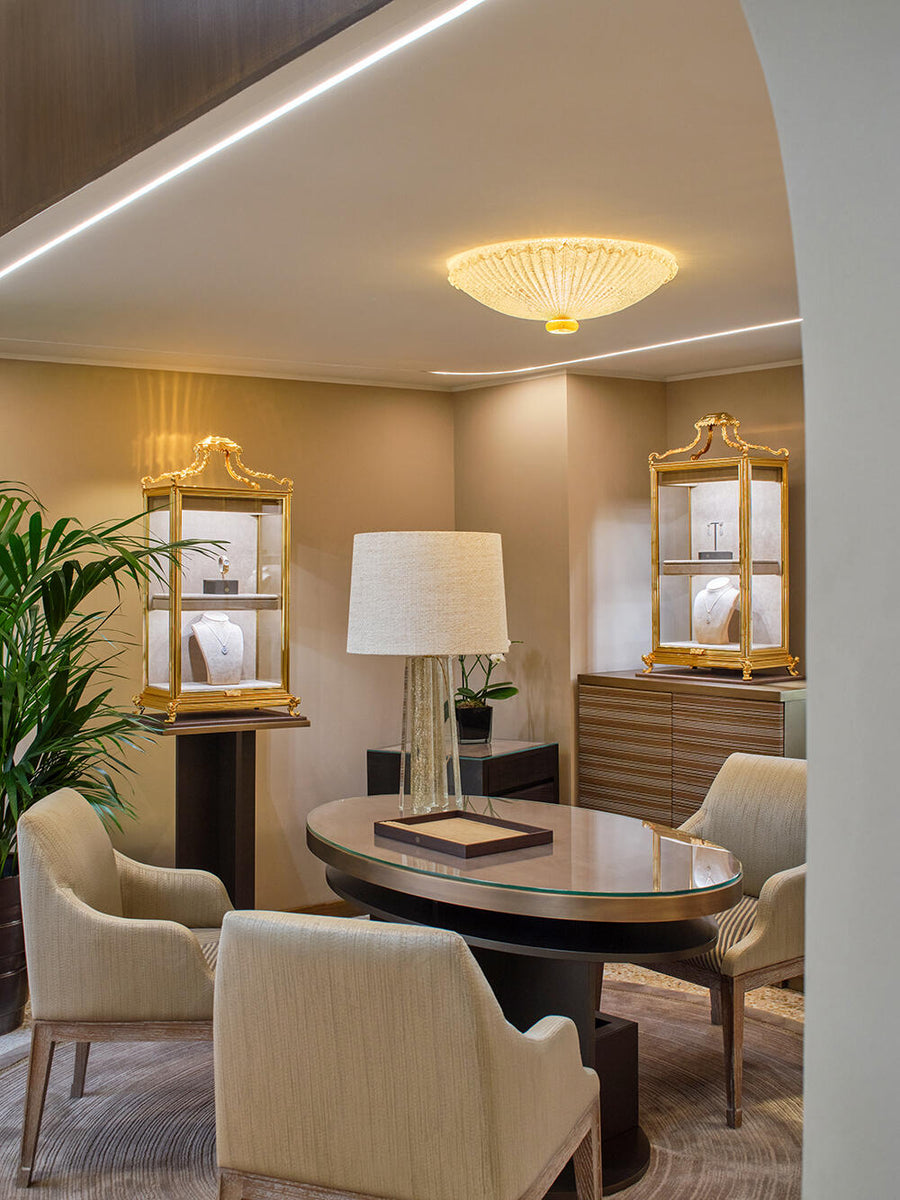 Furniture & finishes
