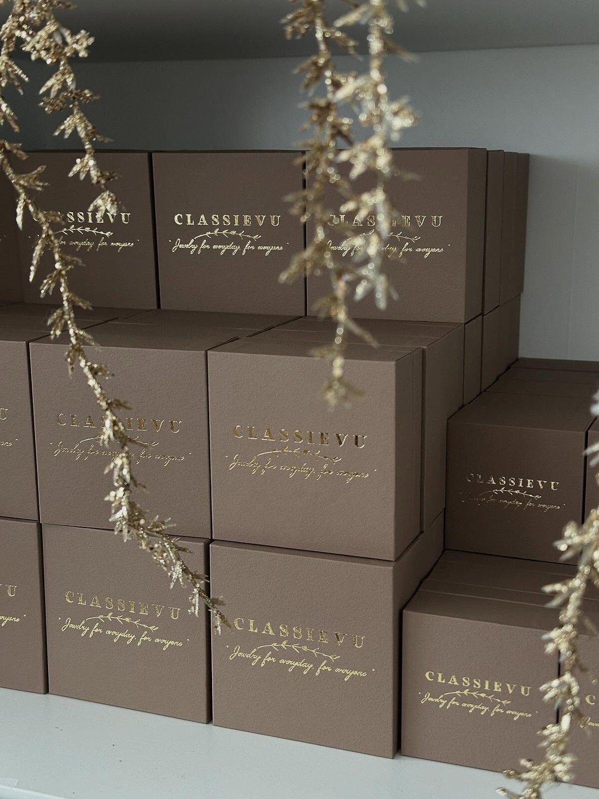 CLASSIEVU brown jewelry box stack